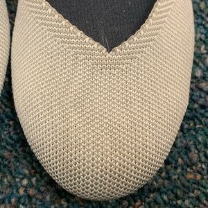 Gently Worn Rothy’s The Flat - color Flax Birdseye